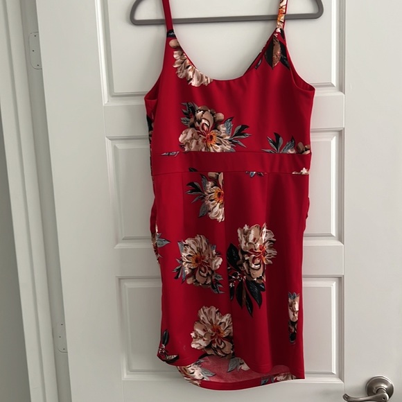 Curlbiuty Red Floral Bodycon Ruched Surplice Neck Knee Length Stretch Dress - Picture 3 of 7